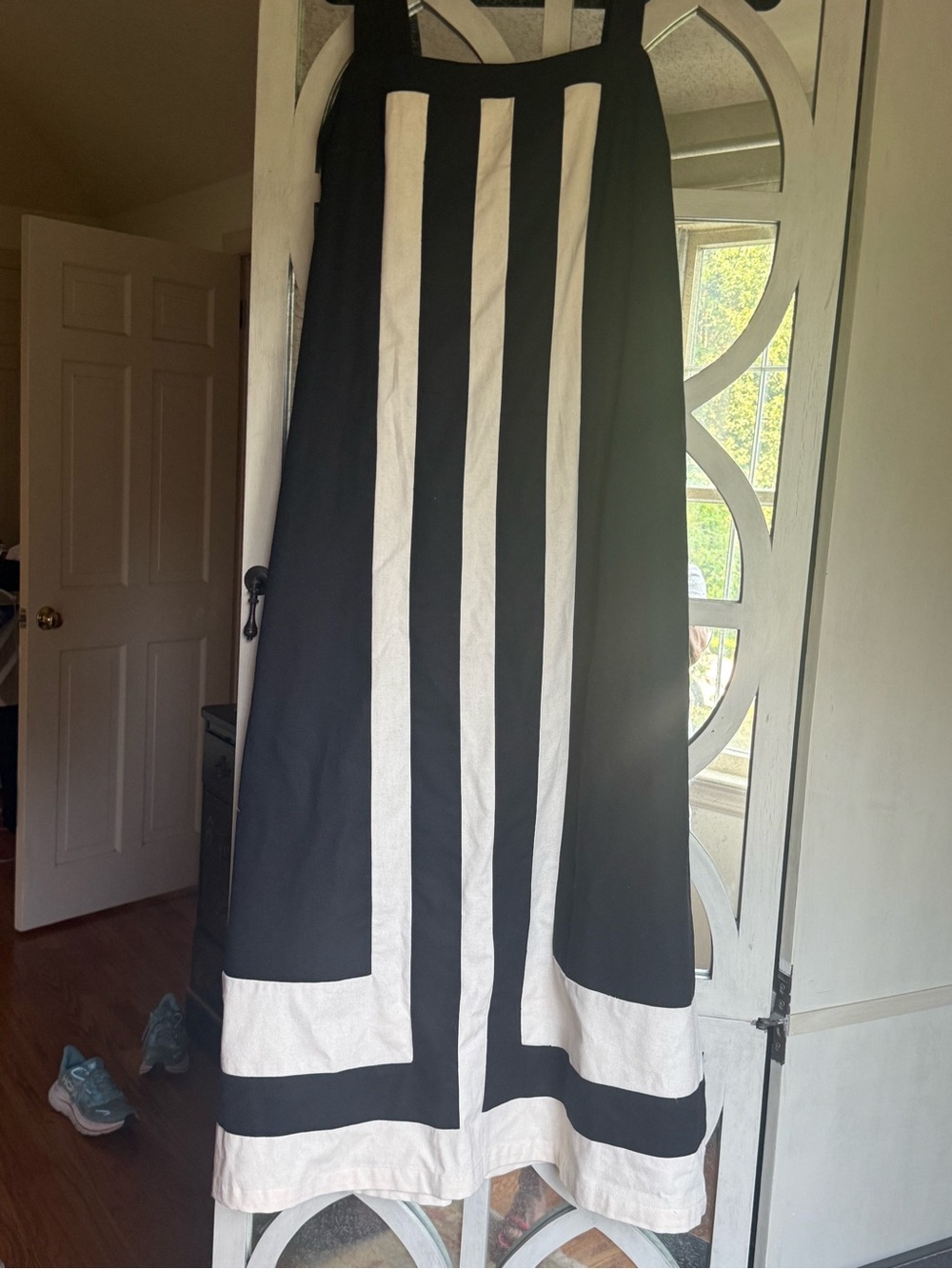 LaLavon Women's Black and White Striped Maxi Dress Size Small